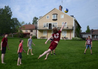 Volleyball in der freien Zeit (Bild: Lorenz Würfel)