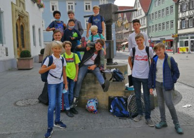 Nach erfolgreichem Gottesdienst ist die Stimmung gut. (Bild: Martina Schwellnuß)