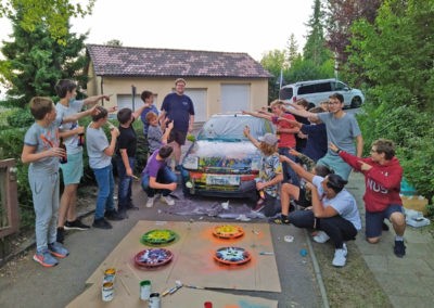 Ab jetzt wird sehr bunt durch die Welt gefahren. (Bild: Armin Burkhardt)