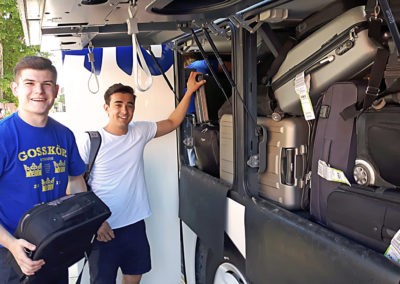 Der MC ist fit beim Bus beladen. (Bild: Jakob Würfel)